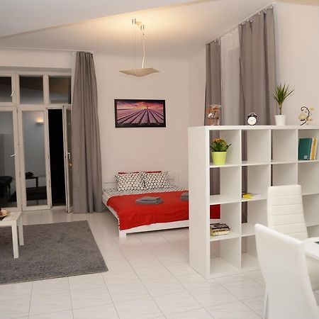 Fox Center Rooms Warszawa Exteriör bild